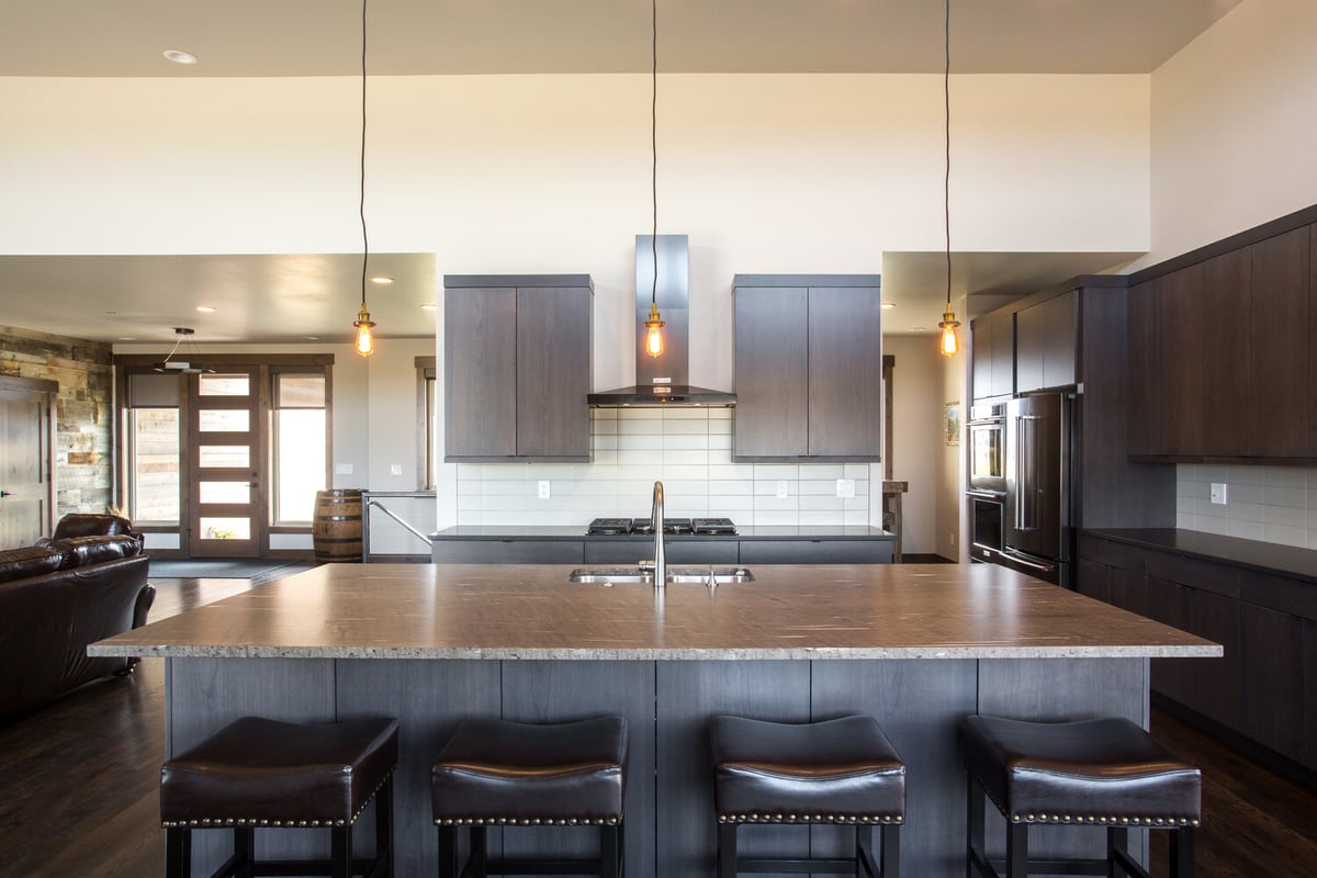1500x10002017-08-24-Futura-Kitchens-115-Sky-View-Dr-0004_150
